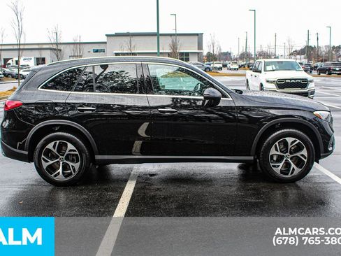 Used 2026 Mercedes-Benz GLC 350e 4MATIC image 9