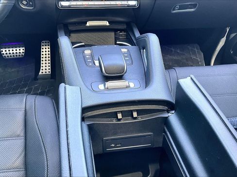 Used 2023 Mercedes-Benz GLS 450 4MATIC image 36