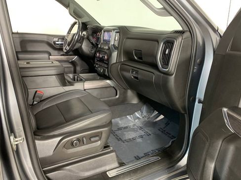Used 2021 Chevrolet Silverado 1500 LTZ AWD/4WD image 39