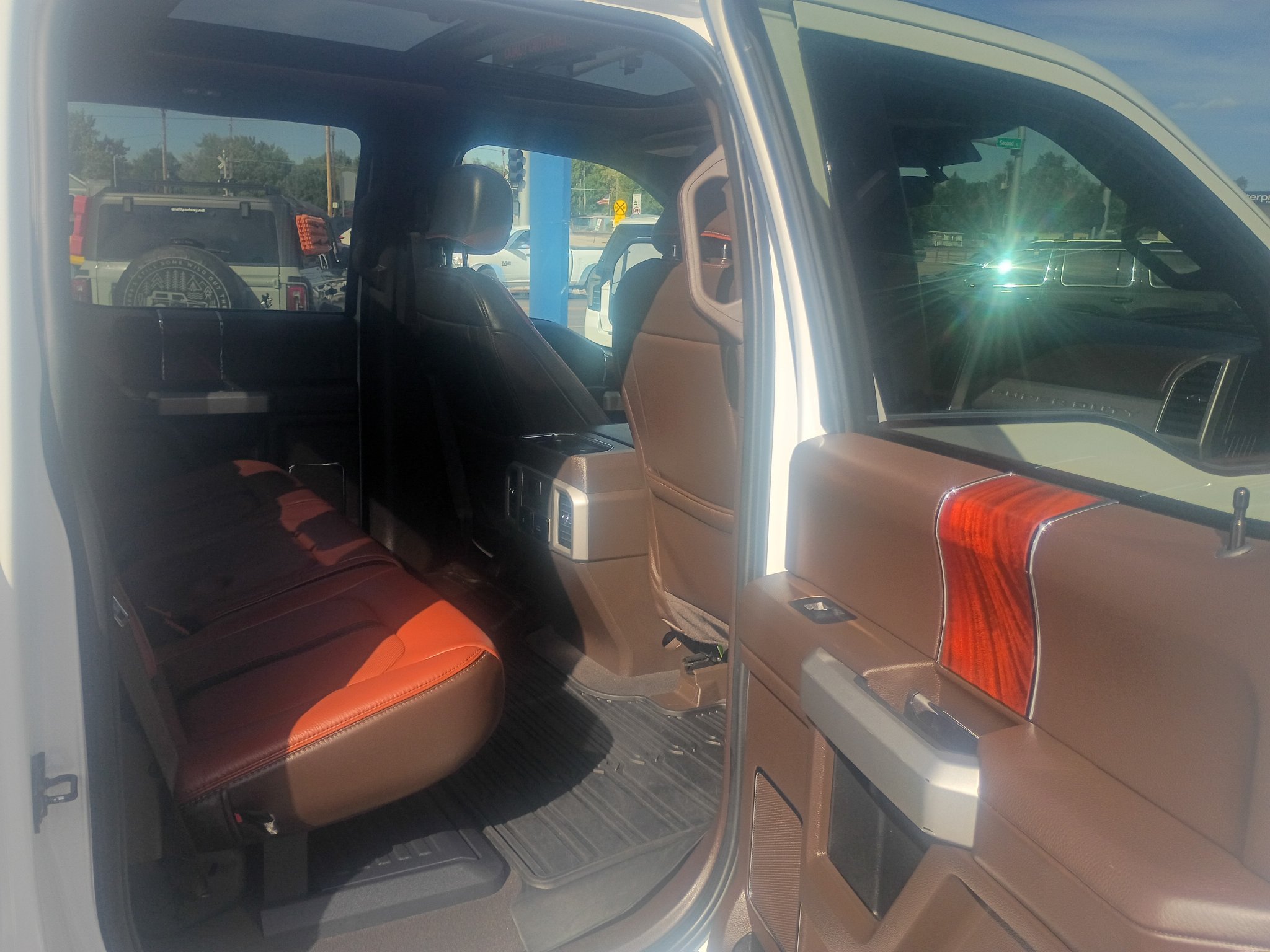 Used 2022 Ford F450 King Ranch w/ King Ranch Ultimate Package AWD/4WD image 14