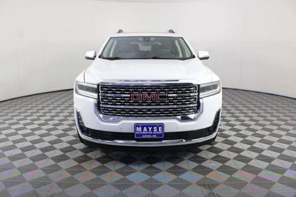 Used 2023 GMC Acadia Denali w/ Denali Ultimate Package FWD image 33