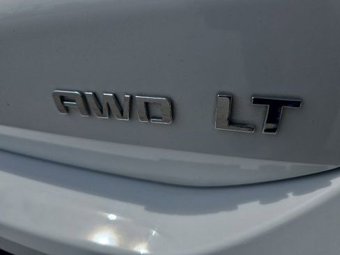 Used 2023 Chevrolet Equinox LT AWD/4WD image 10