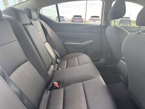 Used 2024 Nissan Altima 2.5 S image 9