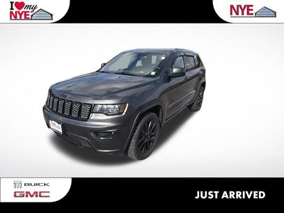 Used 2019 Jeep Grand Cherokee Altitude