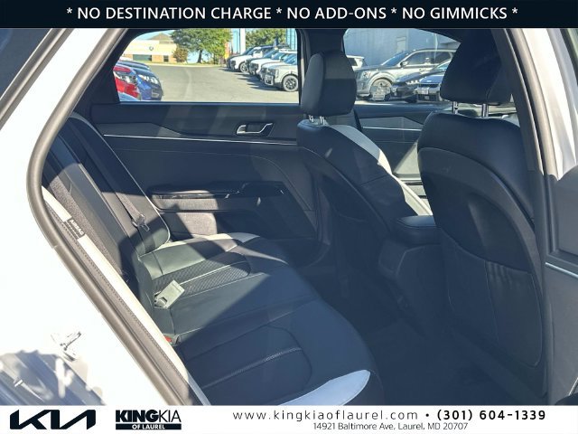 Used 2025 Kia K5 GT-Line w/ GT-Line Premium Package FWD image 17
