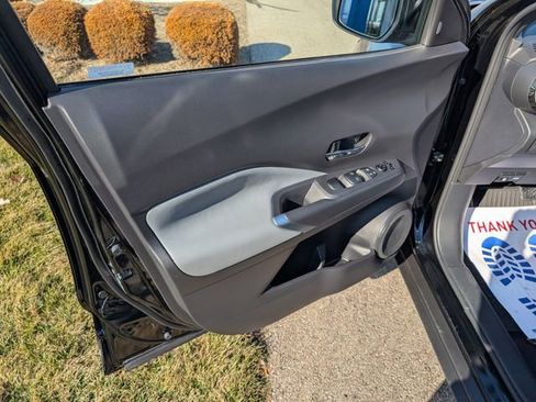 Used 2024 Nissan Kicks SR w/ SR Premium Package image 10