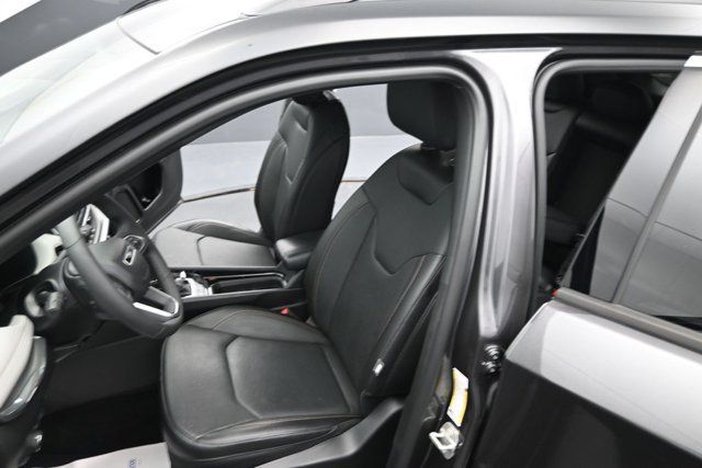 Used 2024 Jeep Compass Limited w/ Elite Group AWD/4WD image 19
