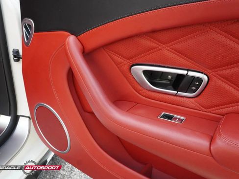 Used 2015 Bentley Continental GT V8 S image 25