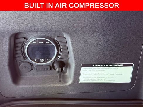 Certified 2025 Lexus GX 550 image 8