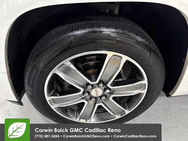 Used 2017 GMC Acadia Denali w/ Technology Package AWD/4WD image 45
