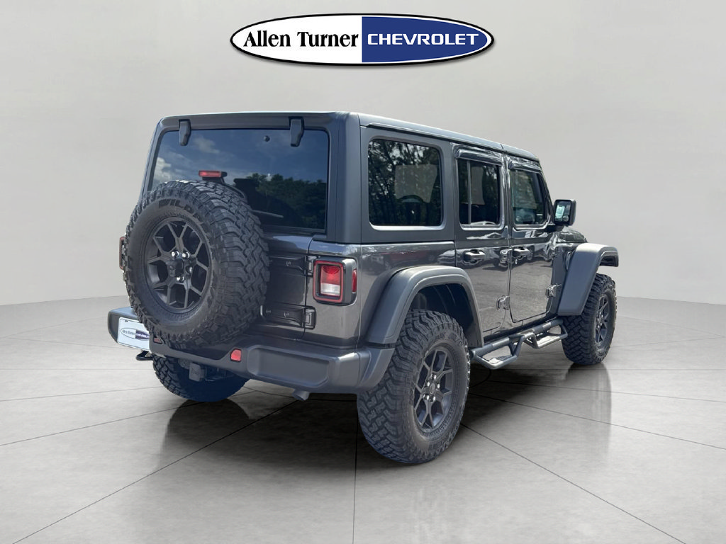Used 2025 Jeep Wrangler Unlimited Sport AWD/4WD image 4