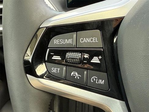 Used 2025 BMW i4 xDrive40i w/ Premium Package image 16