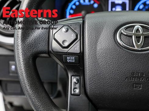 Used 2021 Toyota Tacoma SR RWD image 15