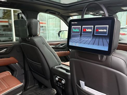 Used 2024 GMC Yukon XL Denali Ultimate image 28