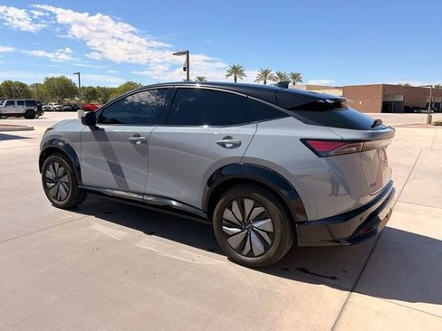 Used 2024 Nissan Ariya AWD image 10