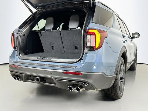New 2026 Ford Explorer ST image 18