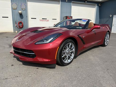 Used 2014 Chevrolet Corvette Stingray Convertible w/ 2LT Preferred Equipment Group RWD image 9