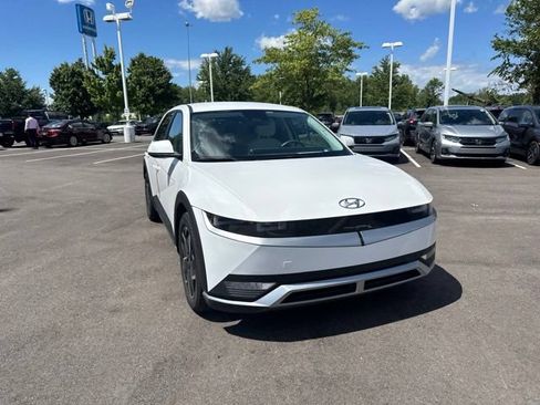 Used 2023 Hyundai Ioniq 5 SEL w/ Cargo Package AWD/4WD image 4