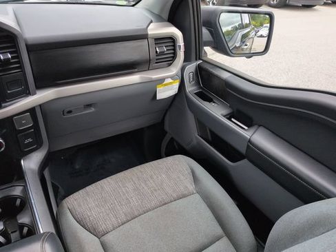 Used 2022 Ford F150 XLT w/ Equipment Group 302A High RWD image 15