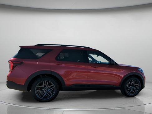New 2026 Ford Explorer ST-Line image 33