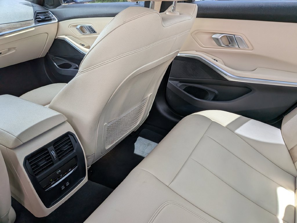 Used 2021 BMW 330i Sedan w/ Convenience Package RWD image 28