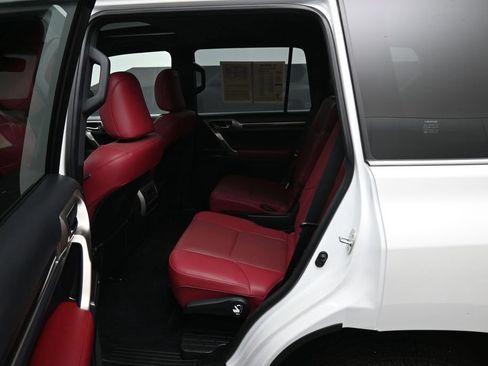 Used 2020 Lexus GX 460 Premium AWD/4WD image 34