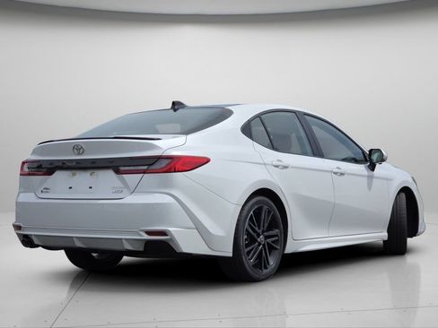 Used 2025 Toyota Camry XSE w/ Premium Plus Package AWD/4WD image 27