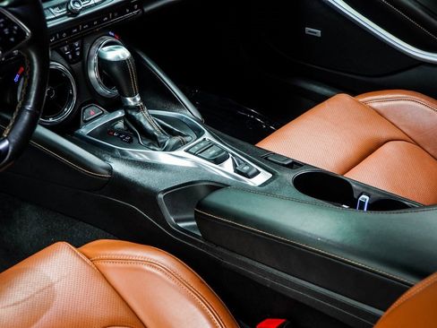 Used 2017 Chevrolet Camaro SS image 17