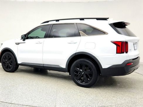 Used 2022 Kia Sorento S image 7