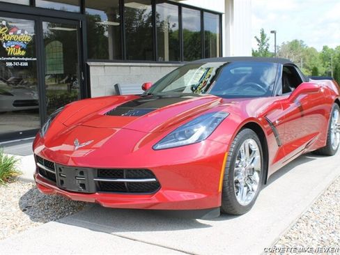 Used 2014 Chevrolet Corvette Stingray Convertible w/ 3LT Preferred Equipment Group RWD image 7