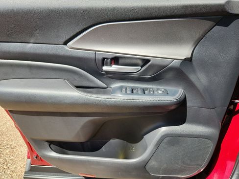 Used 2024 Toyota Grand Highlander XLE image 13