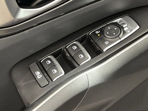 New 2026 Kia Sorento S image 13