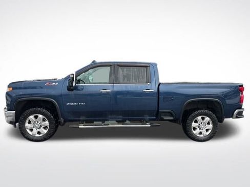 Used 2020 Chevrolet Silverado 2500 LTZ image 2