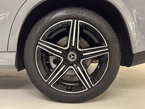 New 2026 Mercedes-Benz GLE 450 4MATIC image 12