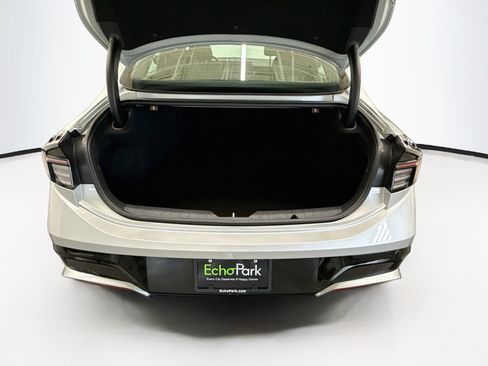 Used 2025 Hyundai Sonata SEL FWD image 30
