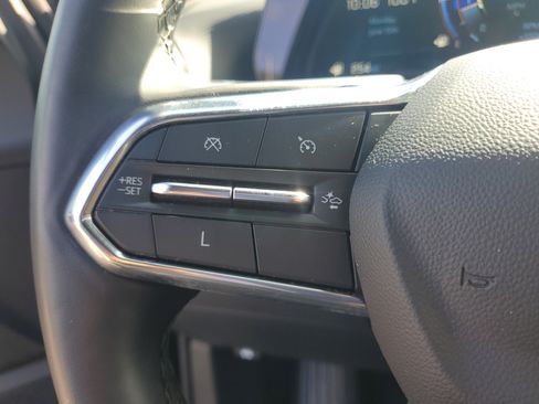 Used 2025 Chevrolet Equinox LT FWD image 16