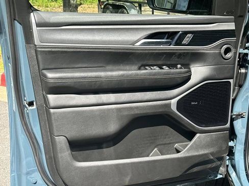 New 2026 Jeep Grand Wagoneer L Limited image 11