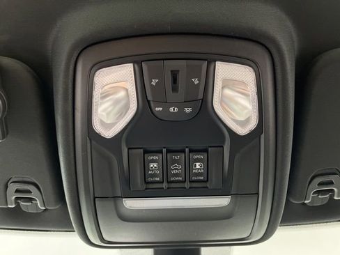 Used 2021 RAM 1500 Big Horn image 38