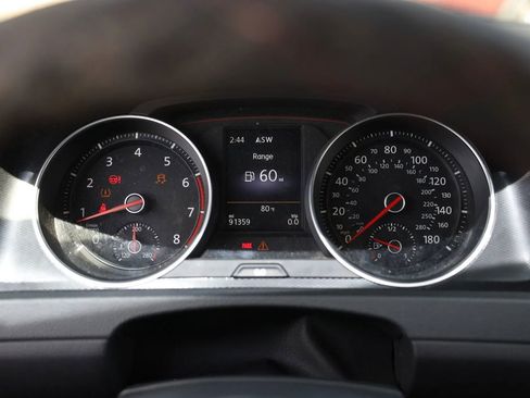 Used 2015 Volkswagen GTI S image 33