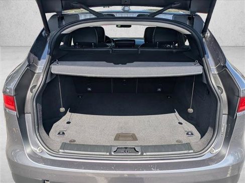 Used 2017 Jaguar F-PACE Premium AWD/4WD image 6