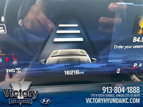 Used 2026 Chevrolet Equinox LT AWD/4WD image 24