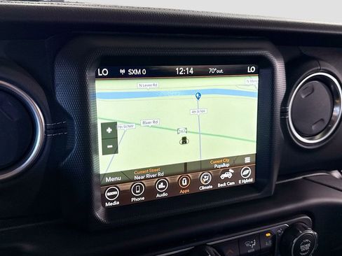 Used 2023 Jeep Wrangler Unlimited Sahara w/ Cold Weather Group AWD/4WD image 24