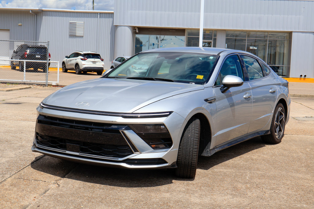 Certified 2026 Hyundai Sonata SEL FWD image 23