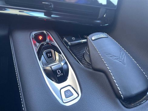 Used 2024 Chevrolet Corvette Stingray Preferred Cpe w/ Z51 Performance Package image 15