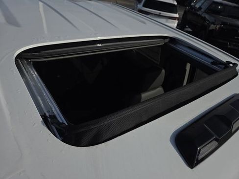 New 2025 GMC Sierra 2500 SLT w/ SLT Premium Package image 3