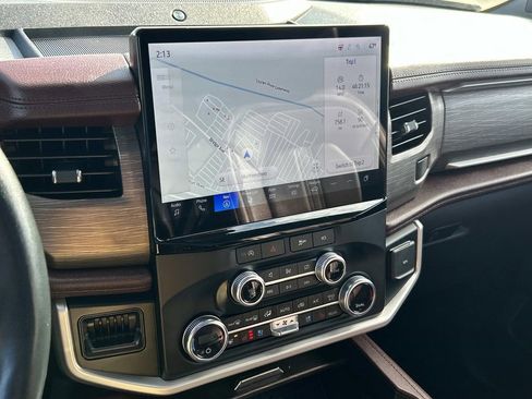 Used 2024 Ford Expedition Max Limited image 30