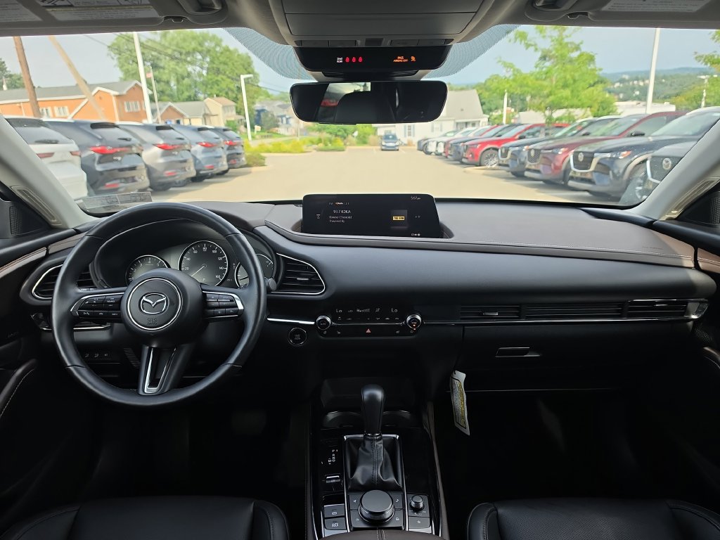 Certified 2025 MAZDA CX-30 2.5 Turbo w/ Premium Plus Pkg AWD/4WD image 18