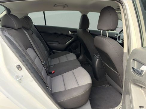 Used 2016 Kia Forte EX image 15