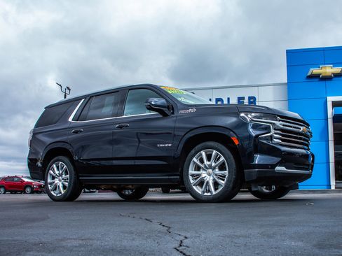 Used 2022 Chevrolet Tahoe High Country w/ Premium Package 2 image 2