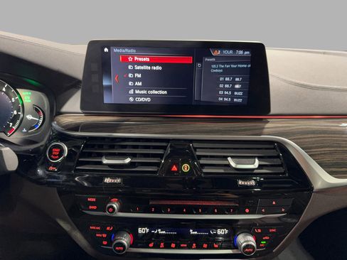 Used 2018 BMW 540i xDrive image 47